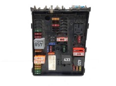 Recambio de caja reles / fusibles para volkswagen golf v berlina (1k1) 2.0 tdi referencia OEM IAM 1K0937124K  