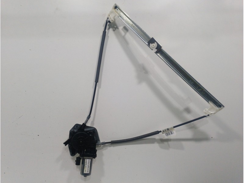Recambio de elevalunas delantero derecho para renault clio iii referencia OEM IAM 1620006180  