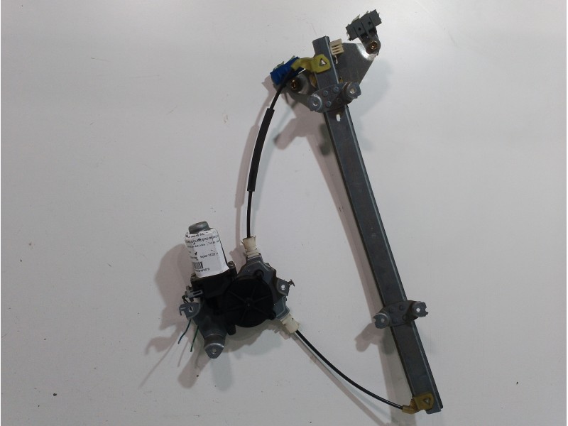 Recambio de elevalunas delantero derecho para nissan almera (n16/e) visia referencia OEM IAM 80700BM706 2 PINES 