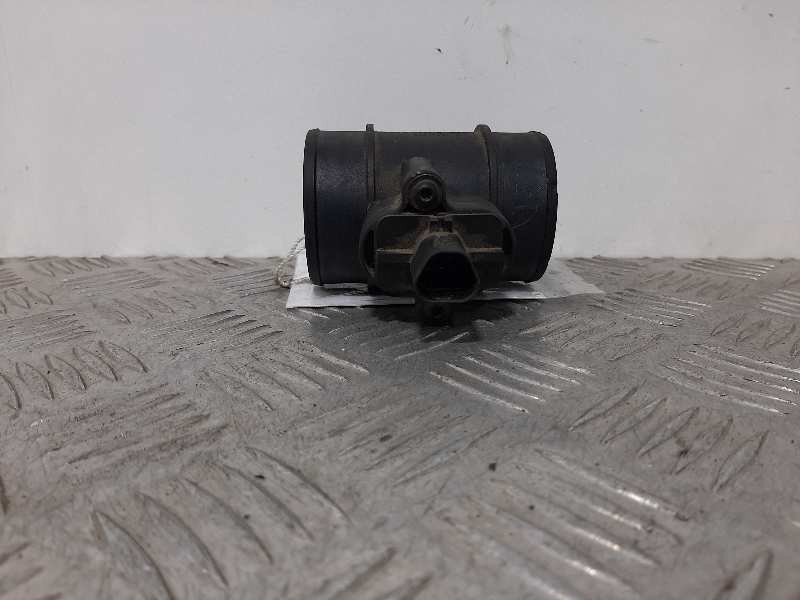 Recambio de caudalimetro para opel corsa d cmon referencia OEM IAM 13307079  