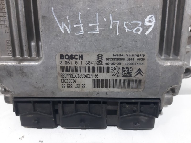Recambio de centralita motor uce para citroën c3 hdi 92 collection referencia OEM IAM 0281011804 9662212280 