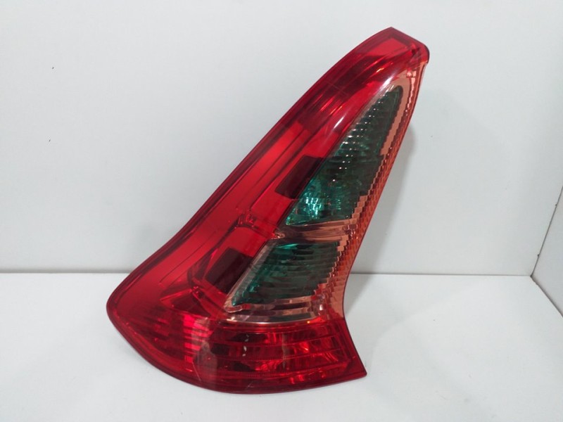 Recambio de piloto trasero izquierdo para citroën c4 berlina collection referencia OEM IAM   