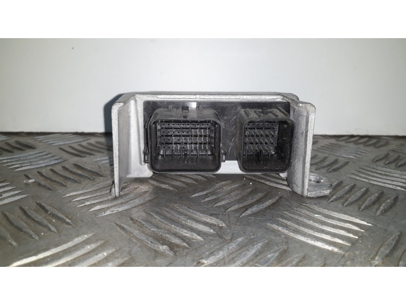 Recambio de centralita airbag para ford focus berlina (cak) ghia referencia OEM IAM 0285001425  