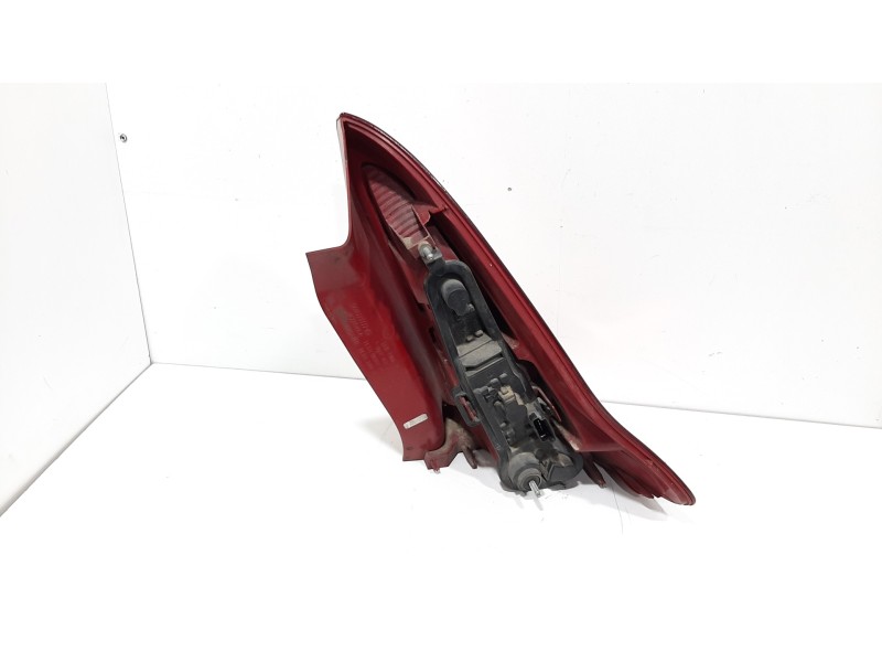 Recambio de piloto trasero izquierdo para citroën c4 berlina sx referencia OEM IAM 6350T8  