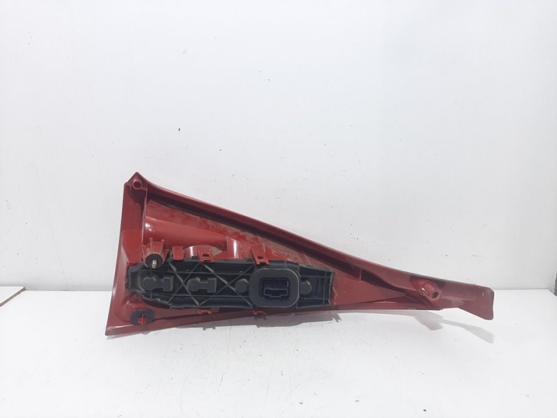 Recambio de piloto trasero izquierdo para citroën c3 1.1 sx plus referencia OEM IAM   