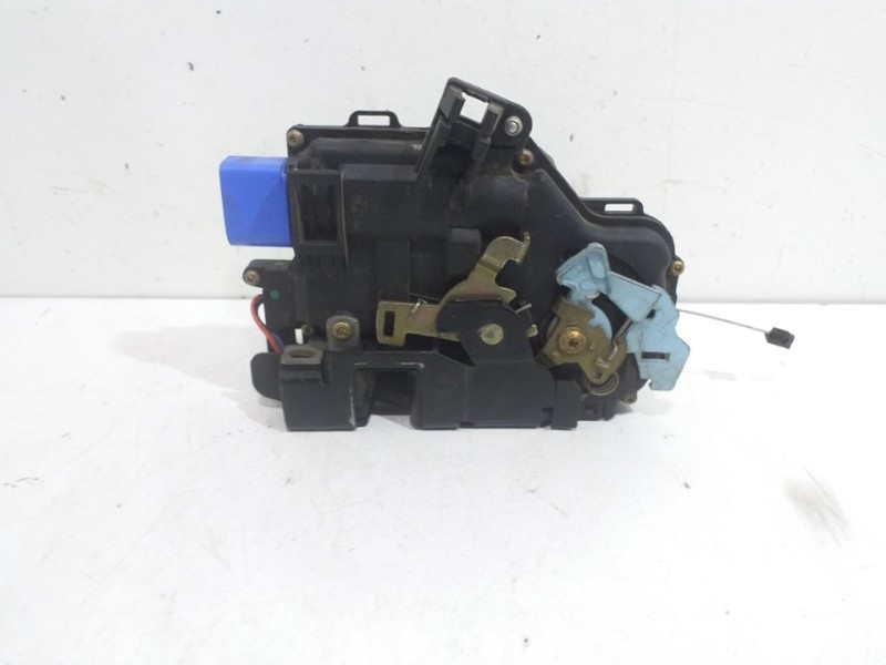 Recambio de cerradura puerta delantera derecha para seat altea (5p1) reference referencia OEM IAM   