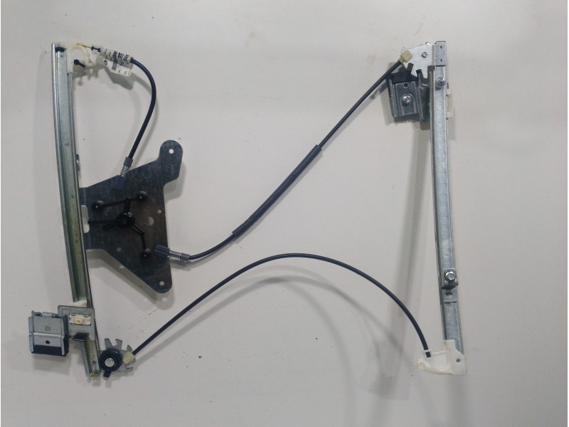 Recambio de elevalunas delantero derecho para audi a4 avant (b5) referencia OEM IAM 1620011280  