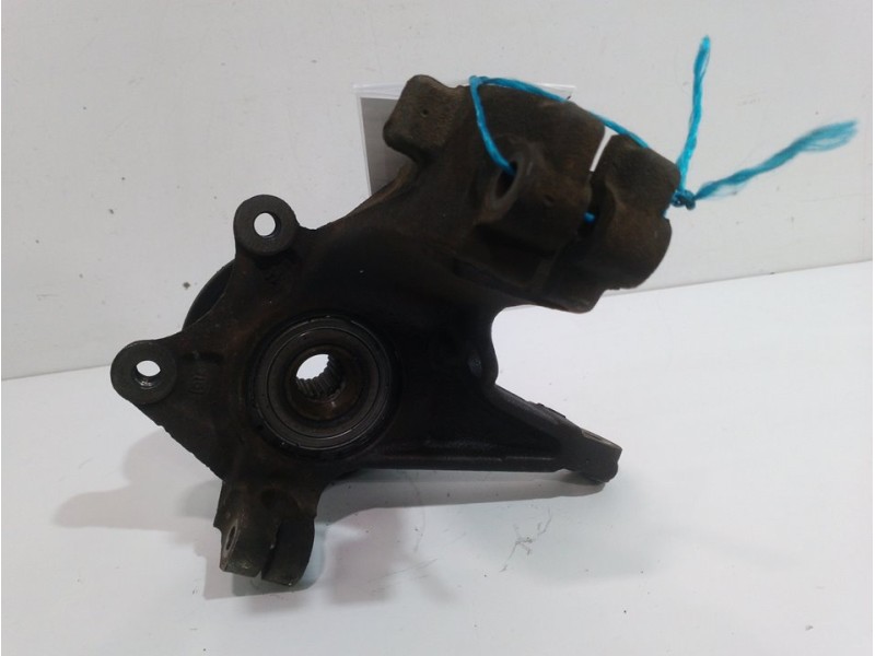 Recambio de mangueta delantera derecha para peugeot 206 berlina xs referencia OEM IAM   