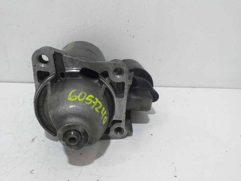 Recambio de motor arranque para ford fiesta berl./express festival / cl referencia OEM IAM 0001113005 0331303140 