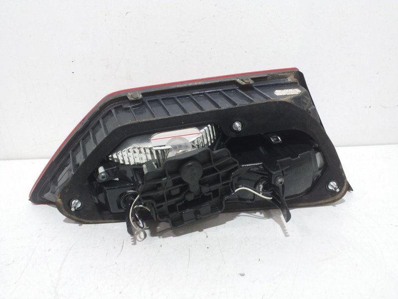 Recambio de piloto porton trasero derecho para seat leon (5f1) reference ecomotive referencia OEM IAM 5F9945094  