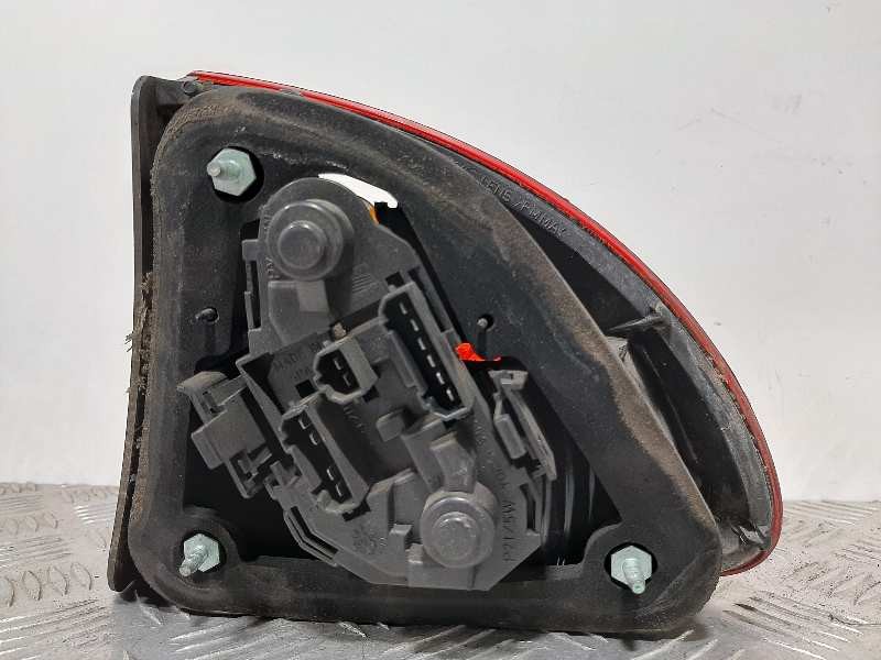 Recambio de piloto trasero izquierdo para seat leon (1m1) signo referencia OEM IAM   