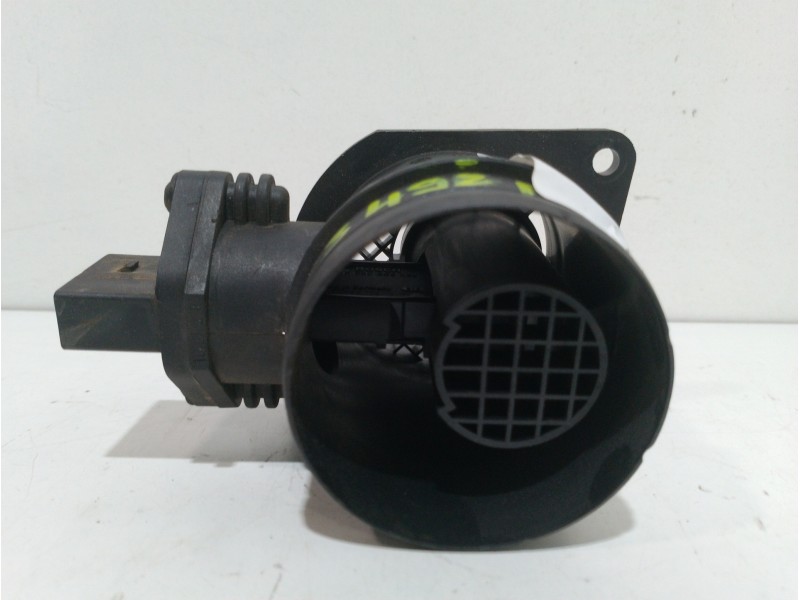 Recambio de caudalimetro para volkswagen polo (9n3) edition referencia OEM IAM 038906461B  