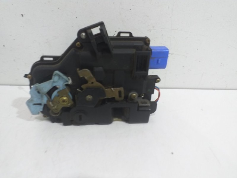 Recambio de cerradura puerta trasera izquierda para seat altea (5p1) reference referencia OEM IAM   