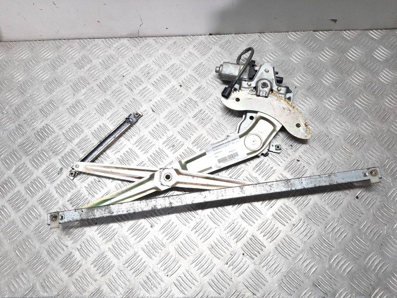 Recambio de elevalunas delantero derecho para kia carnival ii 2.9 crdi lx referencia OEM IAM   