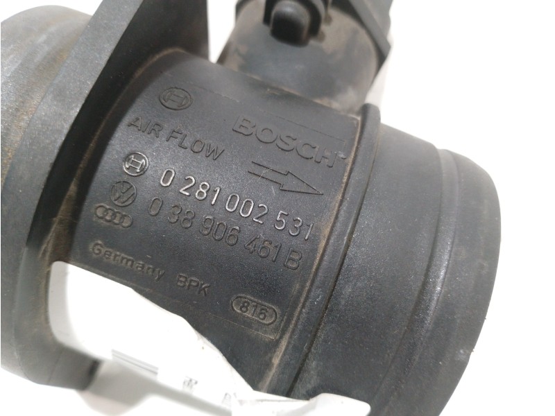 Recambio de caudalimetro para volkswagen polo (9n3) edition referencia OEM IAM 038906461B  