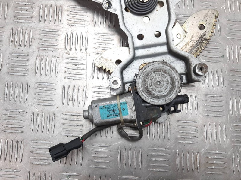 Recambio de elevalunas delantero derecho para kia carnival ii 2.9 crdi lx referencia OEM IAM   