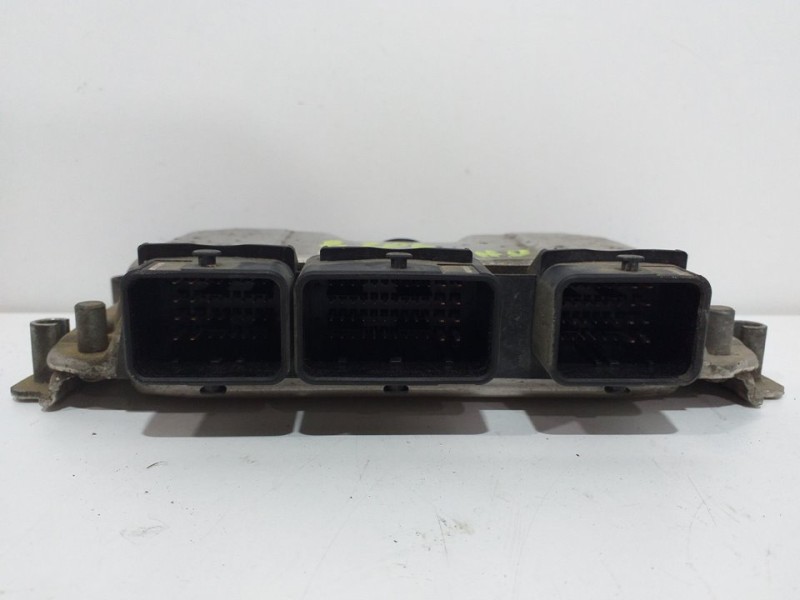 Recambio de centralita motor uce para peugeot 206 berlina xs clim referencia OEM IAM 9648482980  