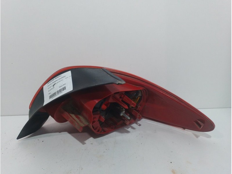 Recambio de piloto trasero izquierdo para peugeot 206 berlina xs clim referencia OEM IAM   