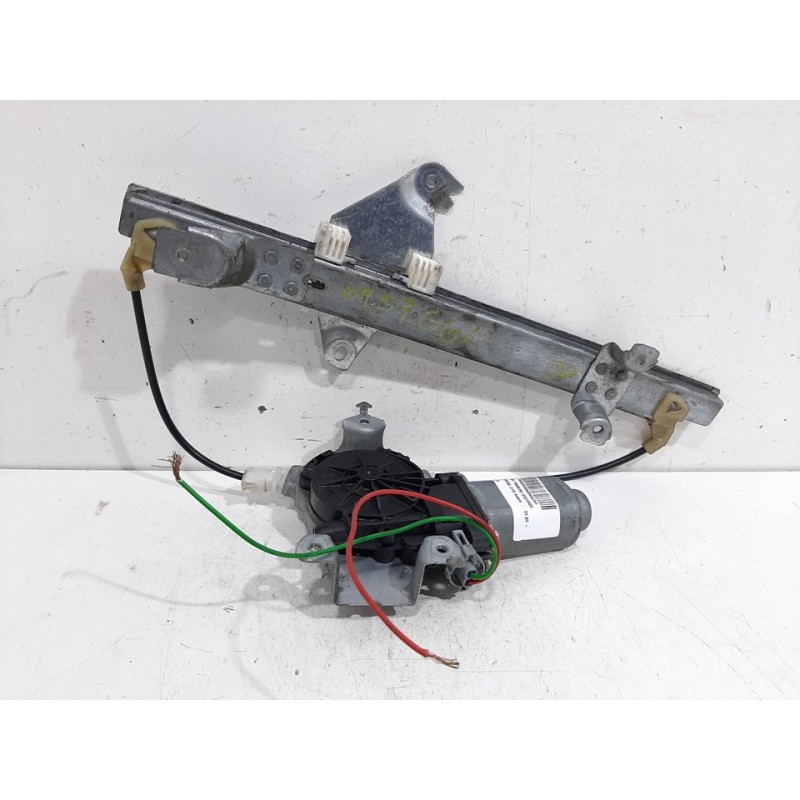 Recambio de elevalunas trasero izquierdo para nissan qashqai (j10) acenta referencia OEM IAM 402191A  