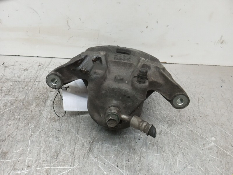 Recambio de pinza freno delantera derecha para nissan juke (f15) acenta referencia OEM IAM   