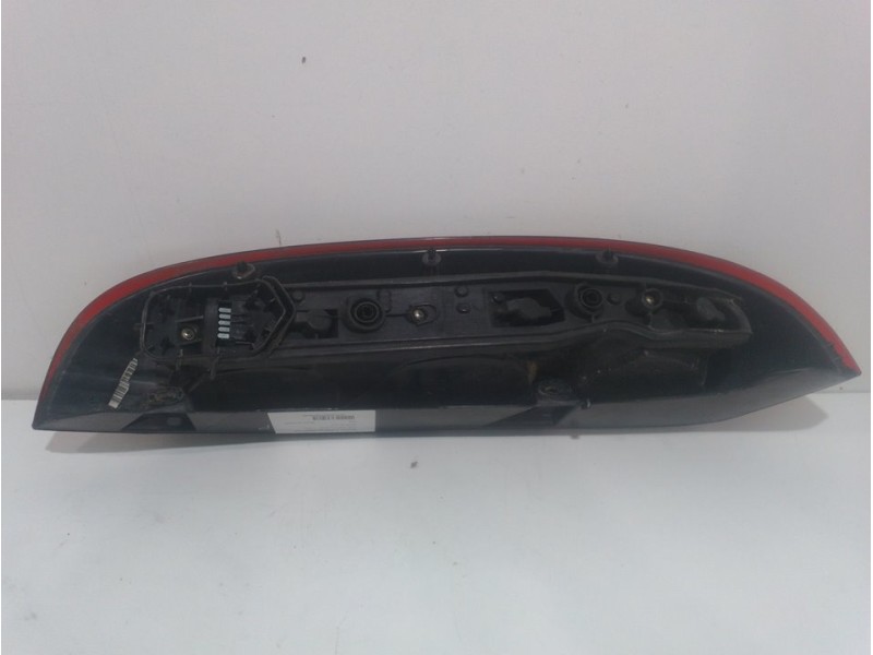 Recambio de piloto trasero derecho para opel corsa c enjoy referencia OEM IAM   