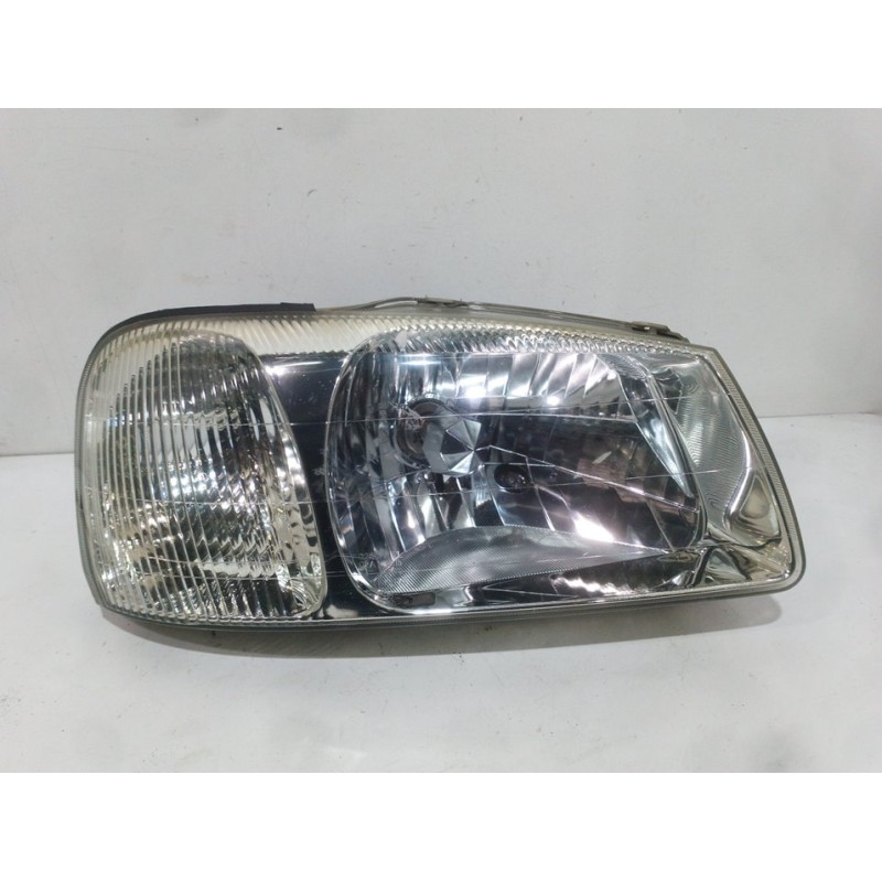 Recambio de faro derecho para hyundai accent (lc) gls worldcup referencia OEM IAM 9210225020  