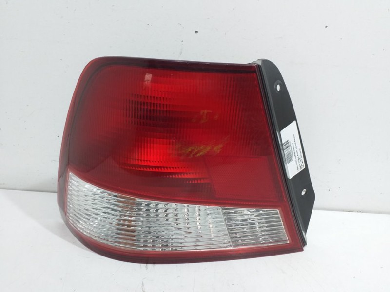 Recambio de piloto trasero izquierdo para hyundai accent (lc) gls worldcup referencia OEM IAM 9241125700 9241125700 