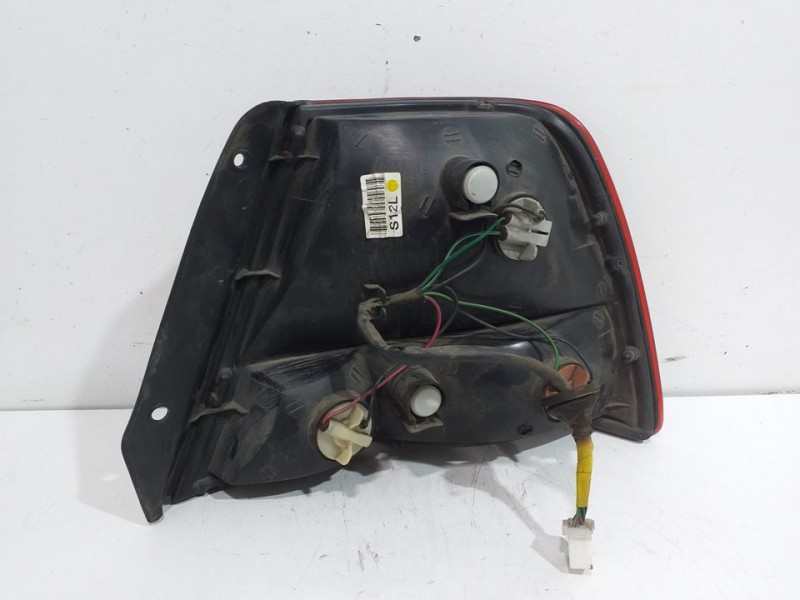 Recambio de piloto trasero izquierdo para hyundai accent (lc) gls worldcup referencia OEM IAM 9241125700 9241125700 