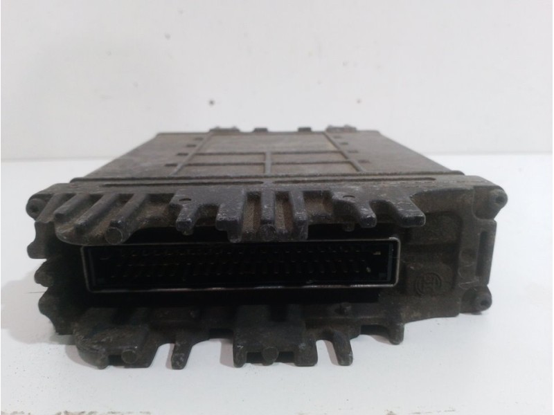 Recambio de centralita motor uce para renault laguna (b56) 1.9 dti rt referencia OEM IAM 0281001995  