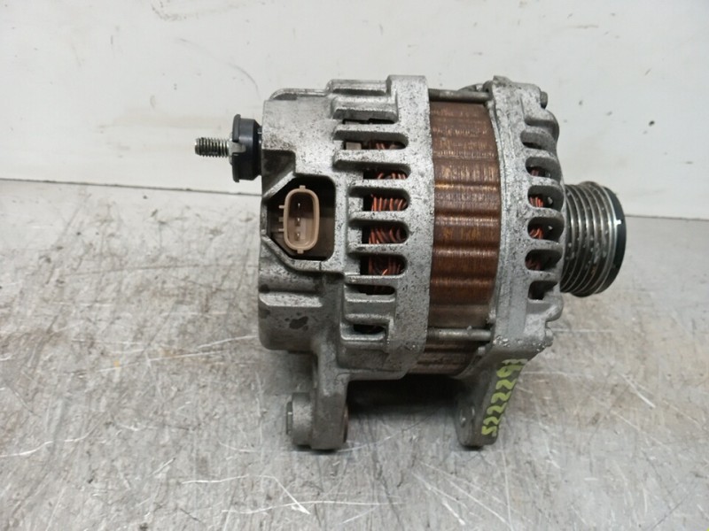Recambio de alternador para nissan juke (f15) acenta referencia OEM IAM 231003VD1A  