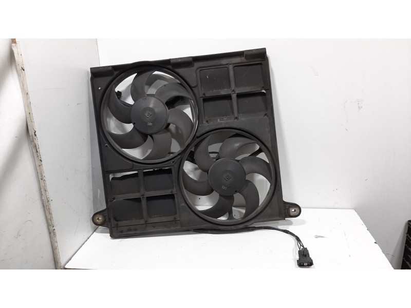 Recambio de electroventilador para jaguar xj6/12 3.2 xj sport referencia OEM IAM    Recambio de electroventilador para jaguar xj6/12 3.2 xj sport referencia OEM IAM