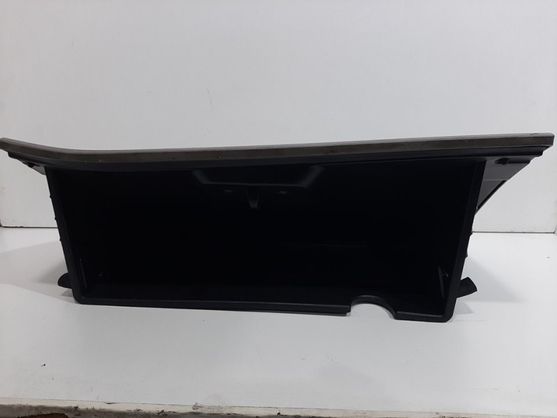 Recambio de guantera para ssangyong rodius xdi limited referencia OEM IAM 7770011100ACO  