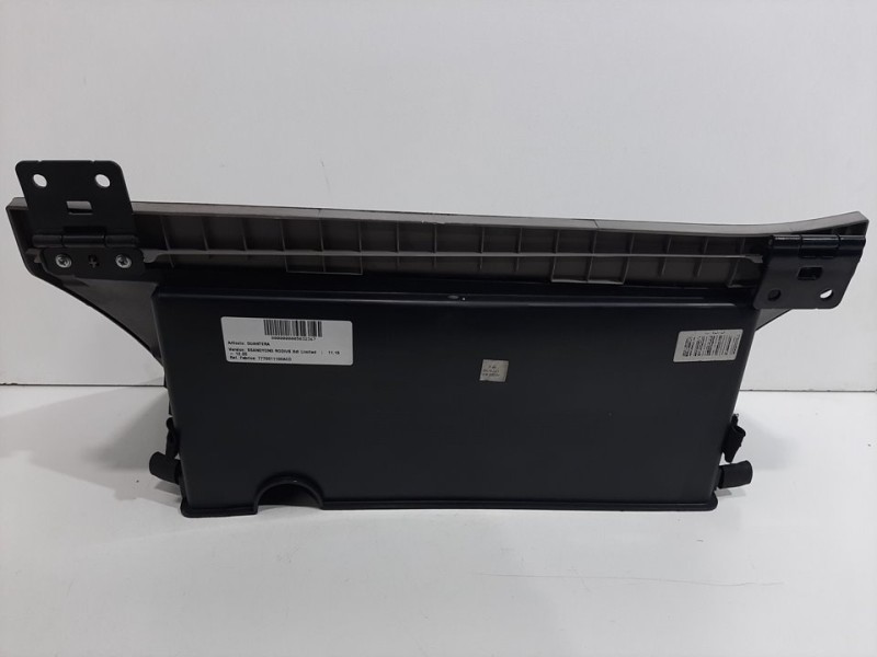 Recambio de guantera para ssangyong rodius xdi limited referencia OEM IAM 7770011100ACO  