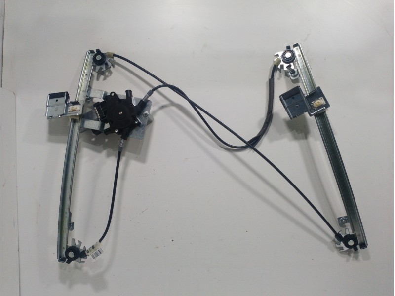 Recambio de elevalunas delantero izquierdo para volkswagen polo berlina (6n1) referencia OEM IAM 1619996580  