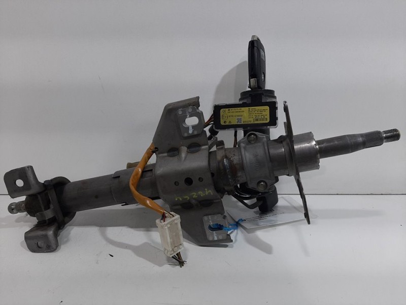 Recambio de columna direccion para ssangyong rodius xdi limited referencia OEM IAM 4621021011  