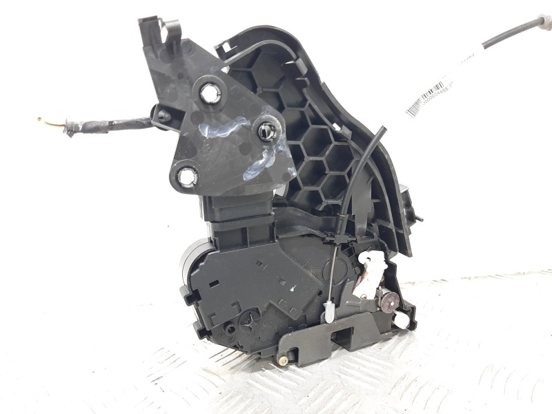 Recambio de cerradura puerta trasera derecha para volvo s40 berlina 2.4i kinetic referencia OEM IAM 31253917  