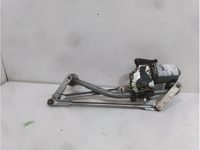 Recambio de motor limpia delantero para ford fiesta (cbk) ambiente referencia OEM IAM   