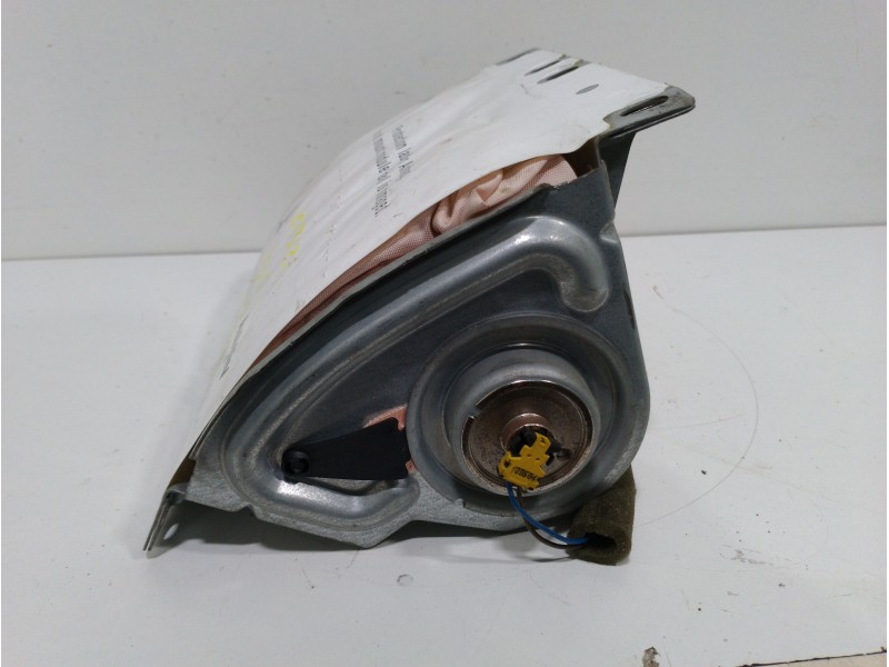 Recambio de airbag delantero derecho para volvo s40 berlina 2.4i kinetic referencia OEM IAM 30615716  