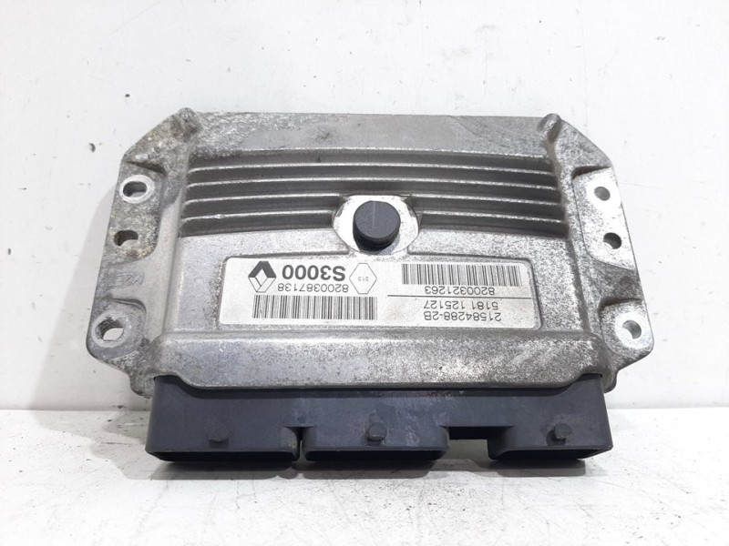 Recambio de centralita motor uce para renault scenic ii exception referencia OEM IAM 21584288  