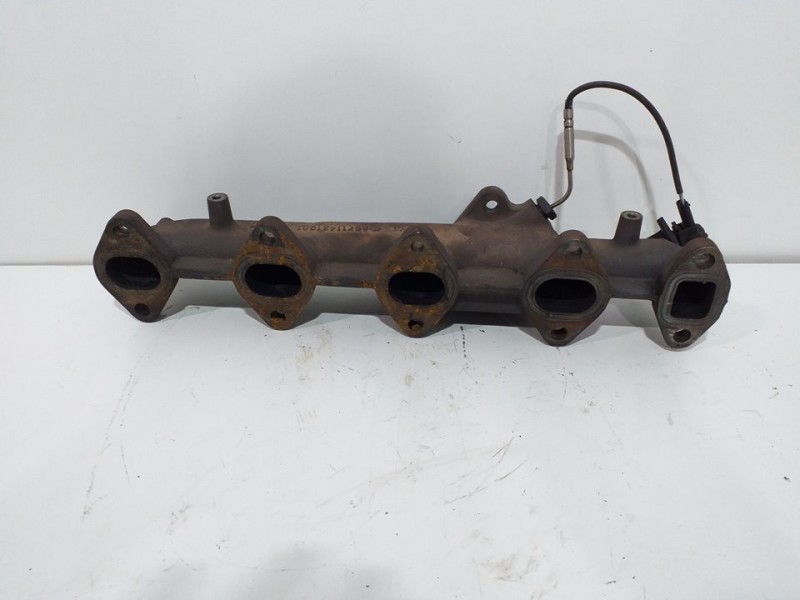 Recambio de colector escape para ssangyong rodius xdi limited referencia OEM IAM 6711401014  