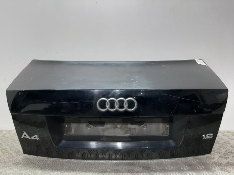Recambio de tapa maletero para audi a4 avant (b5) 1.6 referencia OEM IAM  NEGRO 