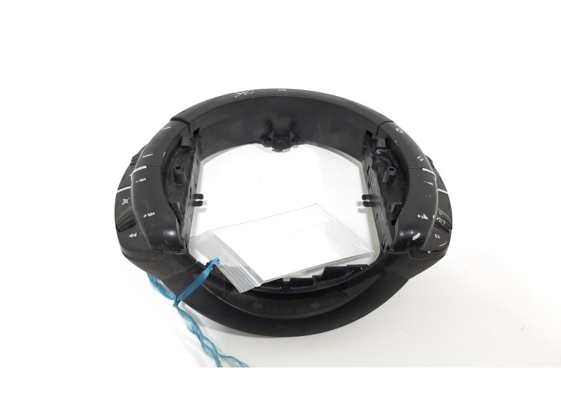 Recambio de mando volante para citroën c4 coupe vtr plus referencia OEM IAM 96497903XT 62880025 