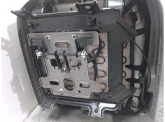 Recambio de asiento trasero izquierdo para ssangyong rodius xdi limited referencia OEM IAM    2