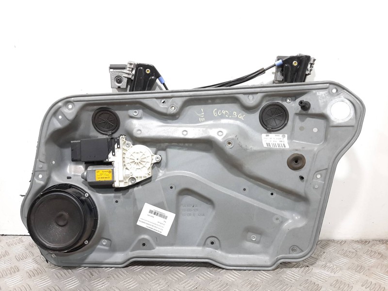 Recambio de elevalunas delantero derecho para volkswagen bora berlina (1j2) trendline referencia OEM IAM   