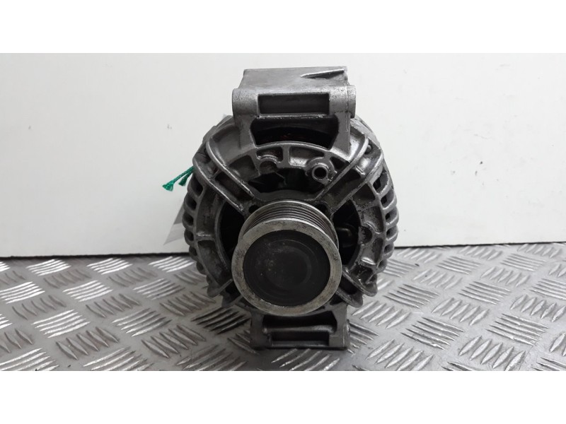 Recambio de alternador para seat leon (1p1) sport referencia OEM IAM 0124525088  