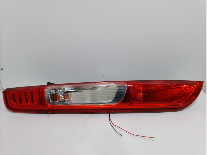 Recambio de piloto trasero izquierdo para ford focus berlina (cap) ambiente (d) referencia OEM IAM 1420451  