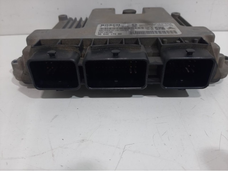 Recambio de centralita motor uce para citroën c4 picasso sx referencia OEM IAM 1942J1  