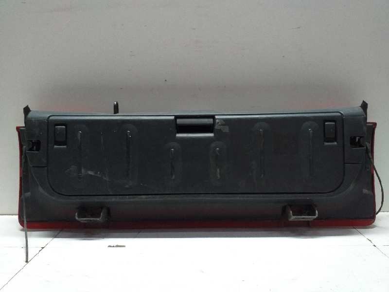 Recambio de tapa maletero para citroën c2 furio referencia OEM IAM  ROJO 