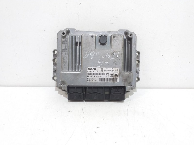 Recambio de centralita motor uce para citroën c5 berlina attraction referencia OEM IAM 0281011561 9656974780 BOSCH
