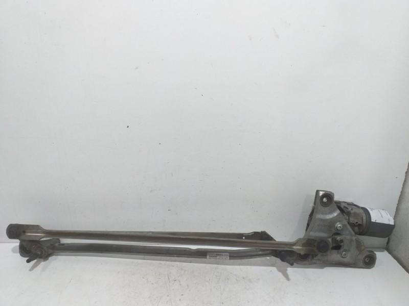 Recambio de motor limpia delantero para volvo v50 familiar 1.6 d kinetic referencia OEM IAM 1397220585  